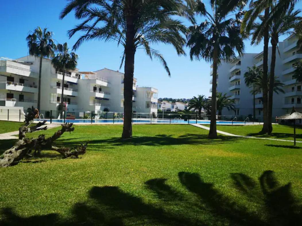 Casa En Urb. Con La Piscina Mas Grande De Javea. Екстер'єр фото