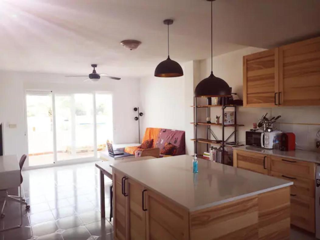 Casa En Urb. Con La Piscina Mas Grande De Javea. Екстер'єр фото