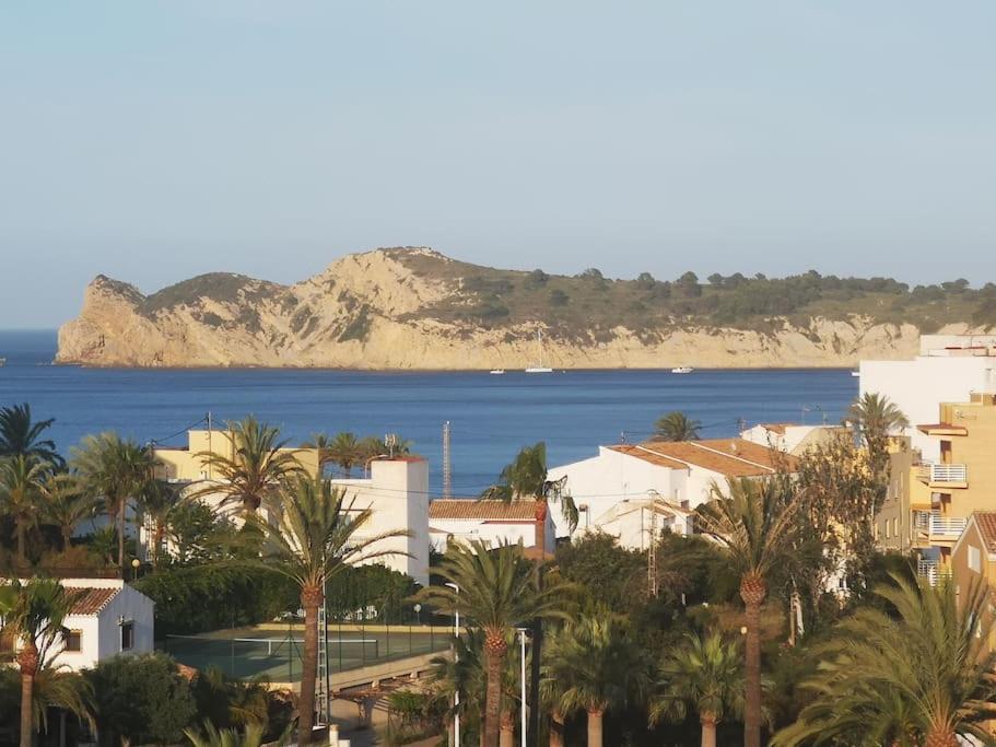 Casa En Urb. Con La Piscina Mas Grande De Javea. Екстер'єр фото